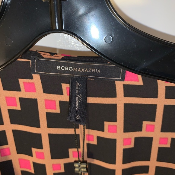 BCBGMAXAZRIA BLOUSE - Picture 3 of 5